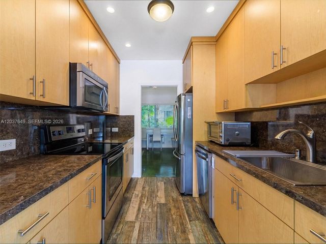 10190 Collins Ave 107, Bal Harbour, FL 33154