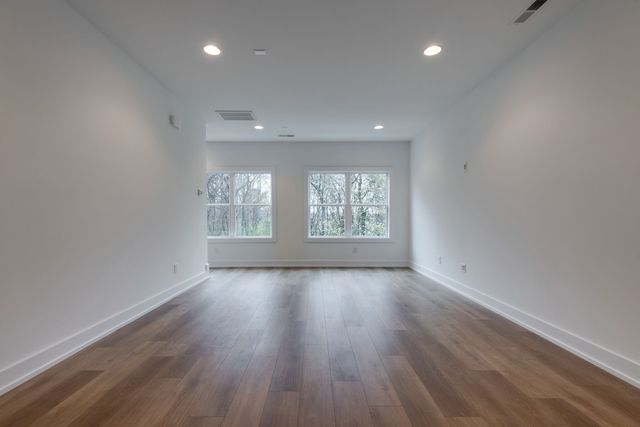 862 W Sharpe Ave Unit 4, Nashville, TN 37206