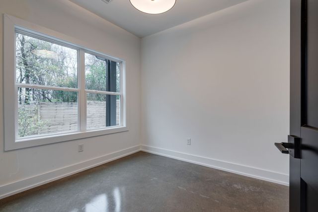 862 W Sharpe Ave Unit 4, Nashville, TN 37206