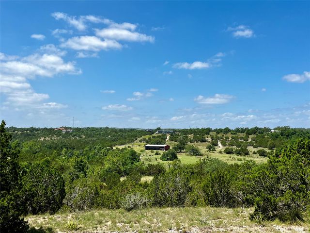 831 Hidden Creek DR, Dripping Springs, TX 78620