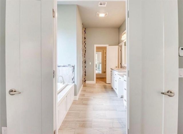 4624 Roundup Road, Edmond, OK 73034