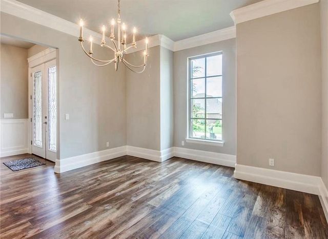 4624 Roundup Road, Edmond, OK 73034