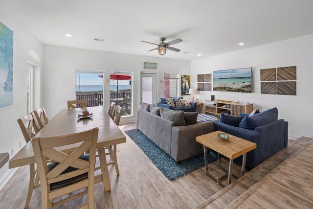 7943 Gulf Boulevard, Navarre, FL 32566