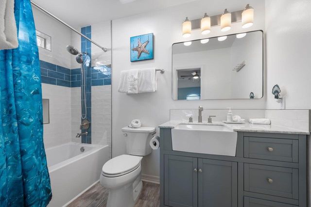 7943 Gulf Boulevard, Navarre, FL 32566