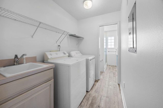 7943 Gulf Boulevard, Navarre, FL 32566