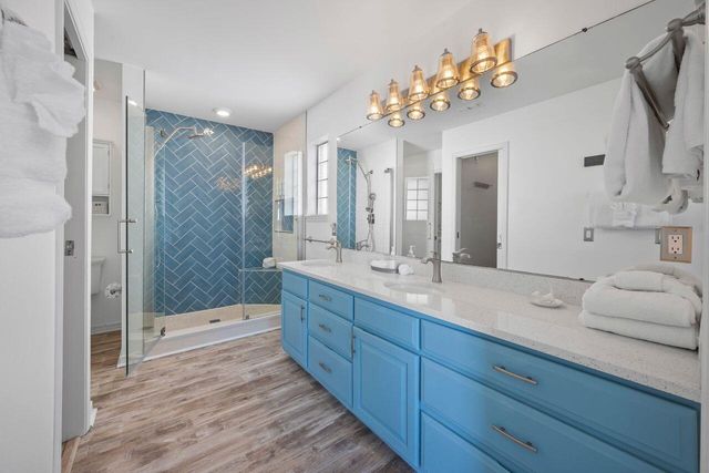 7943 Gulf Boulevard, Navarre, FL 32566