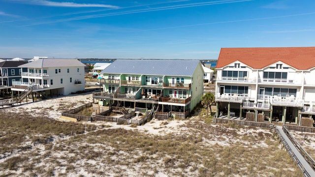 7943 Gulf Boulevard, Navarre, FL 32566