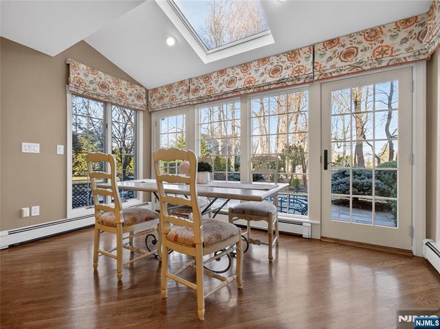 347 Smith Place, Wyckoff, NJ 07481