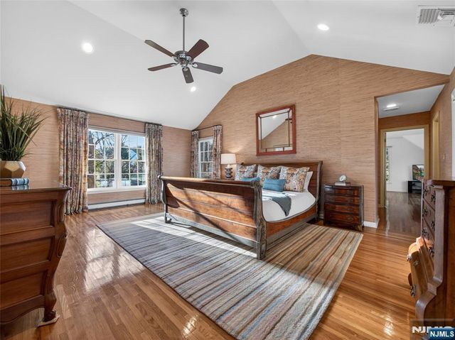 347 Smith Place, Wyckoff, NJ 07481