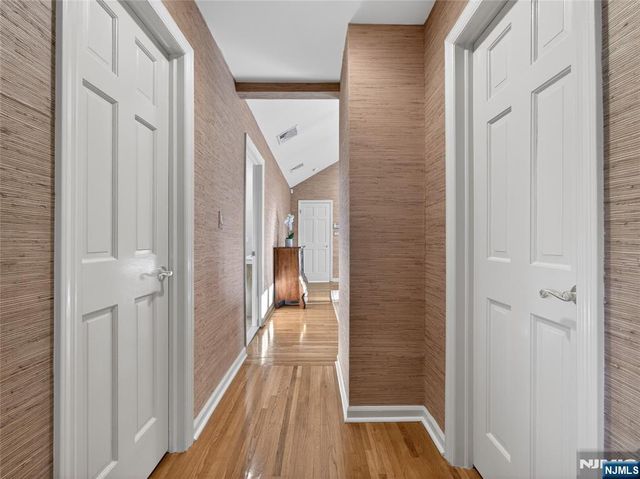 347 Smith Place, Wyckoff, NJ 07481