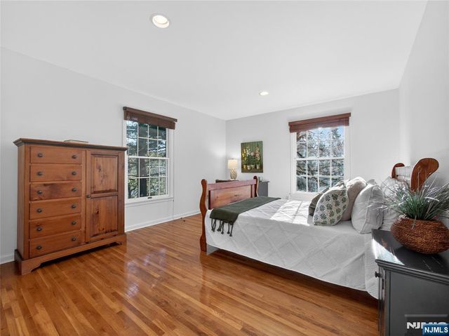 347 Smith Place, Wyckoff, NJ 07481