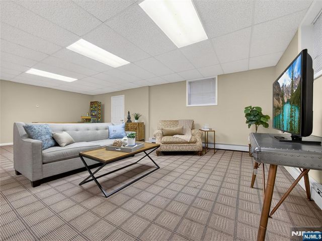 347 Smith Place, Wyckoff, NJ 07481