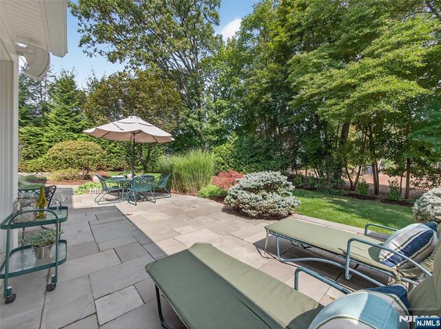 347 Smith Place, Wyckoff, NJ 07481