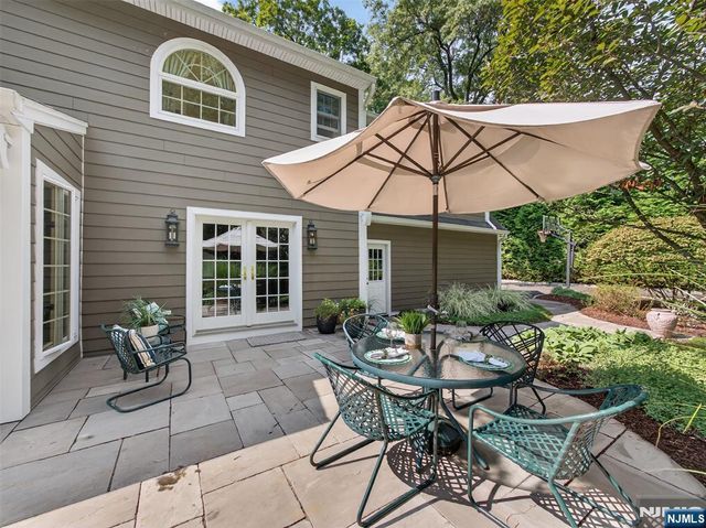 347 Smith Place, Wyckoff, NJ 07481