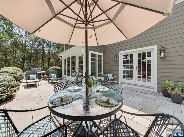 347 Smith Place, Wyckoff, NJ 07481