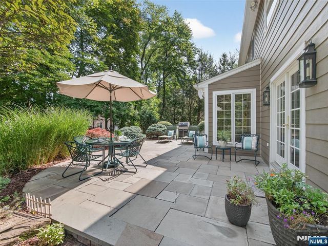 347 Smith Place, Wyckoff, NJ 07481