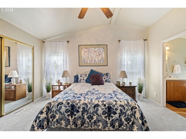4055 ROYAL Ave 140, Eugene, OR 97402