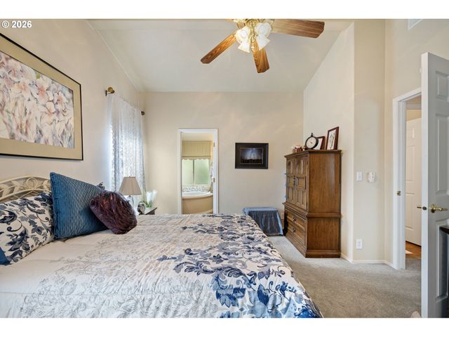 4055 ROYAL Ave 140, Eugene, OR 97402