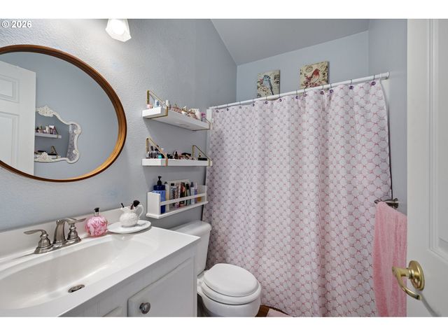 4055 ROYAL Ave 140, Eugene, OR 97402