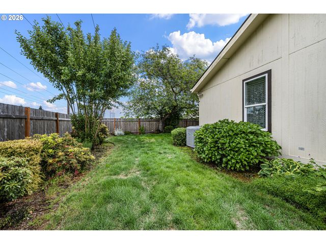 4055 ROYAL Ave 140, Eugene, OR 97402