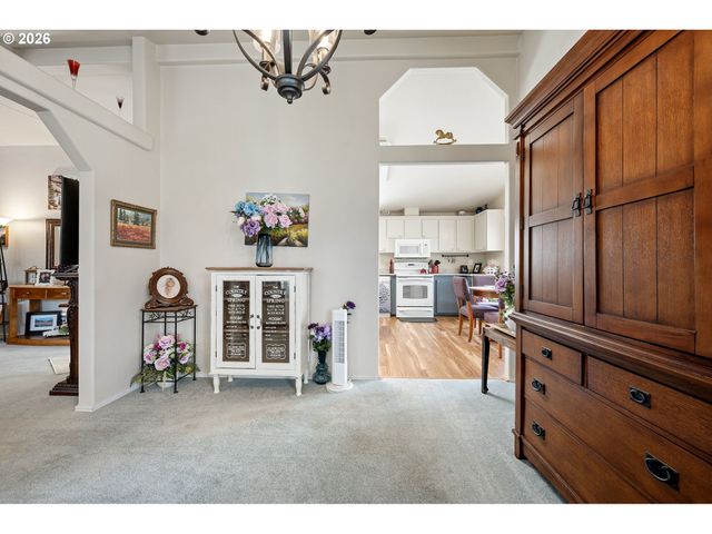 4055 ROYAL Ave 140, Eugene, OR 97402
