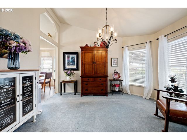 4055 ROYAL Ave 140, Eugene, OR 97402
