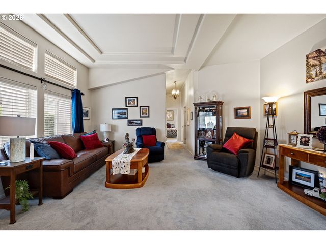 4055 ROYAL Ave 140, Eugene, OR 97402
