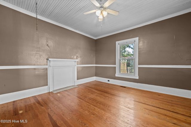1610 Nc-102 E, Ayden, NC 28513