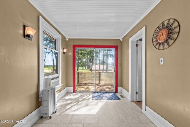 1610 Nc-102 E, Ayden, NC 28513