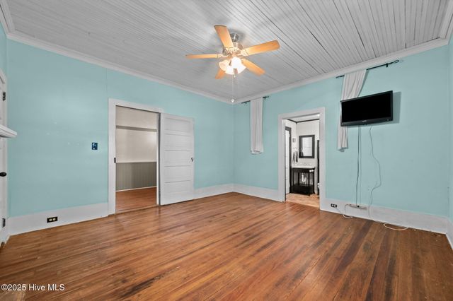 1610 Nc-102 E, Ayden, NC 28513