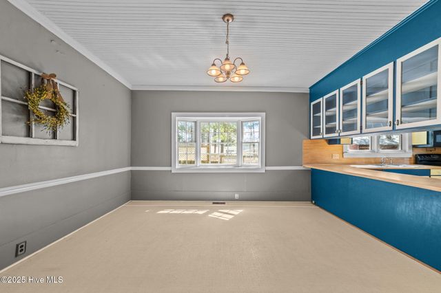 1610 Nc-102 E, Ayden, NC 28513