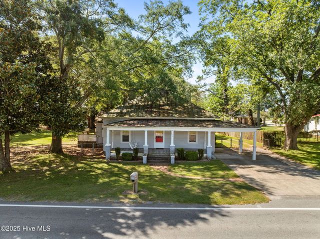 1610 Nc-102 E, Ayden, NC 28513
