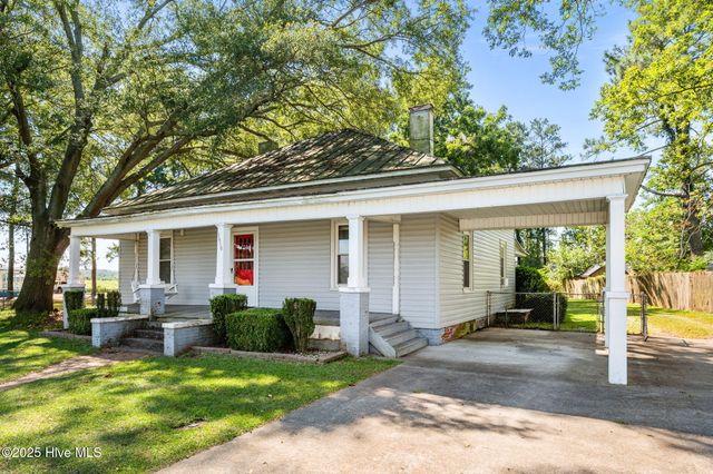 1610 Nc-102 E, Ayden, NC 28513