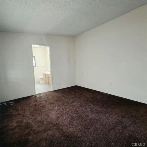 22601 Bear Valley 54, Apple Valley, CA 92308