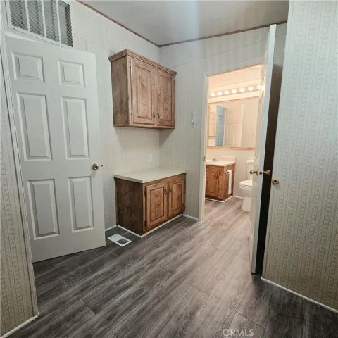 22601 Bear Valley 54, Apple Valley, CA 92308