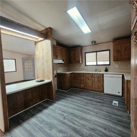 22601 Bear Valley 54, Apple Valley, CA 92308