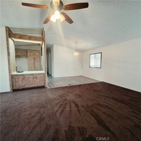22601 Bear Valley 54, Apple Valley, CA 92308