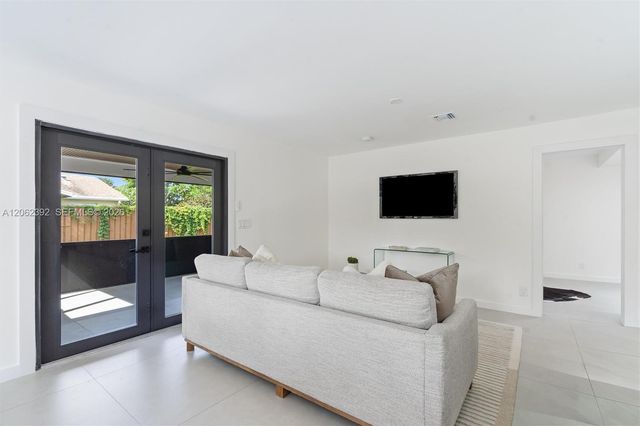 949 Lighthouse Drive, North Palm Beach, FL 33408