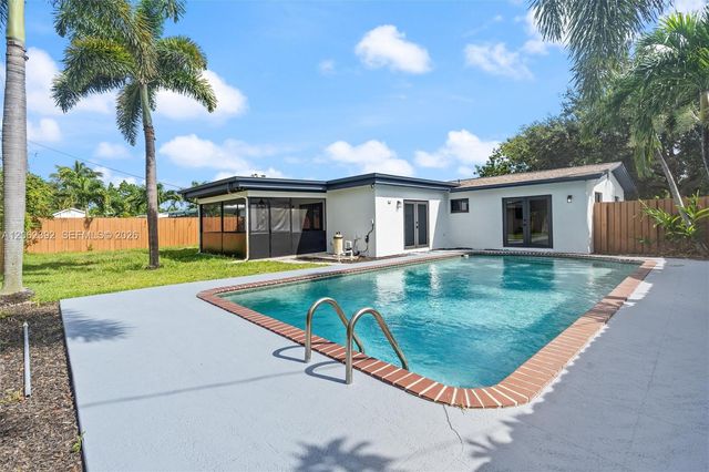 949 Lighthouse Drive, North Palm Beach, FL 33408
