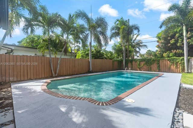 949 Lighthouse Drive, North Palm Beach, FL 33408