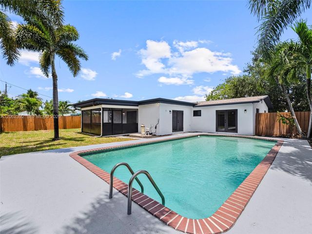949 Lighthouse Drive, North Palm Beach, FL 33408