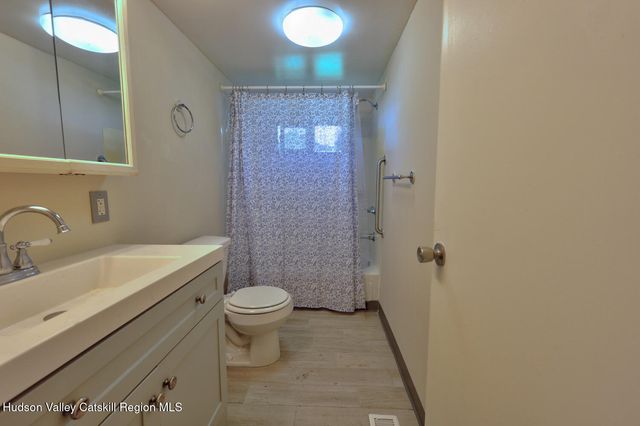 900 Route 23a 27, Catskill, NY 12414