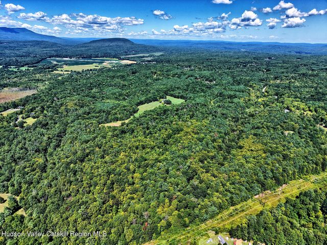 900 Route 23a 27, Catskill, NY 12414