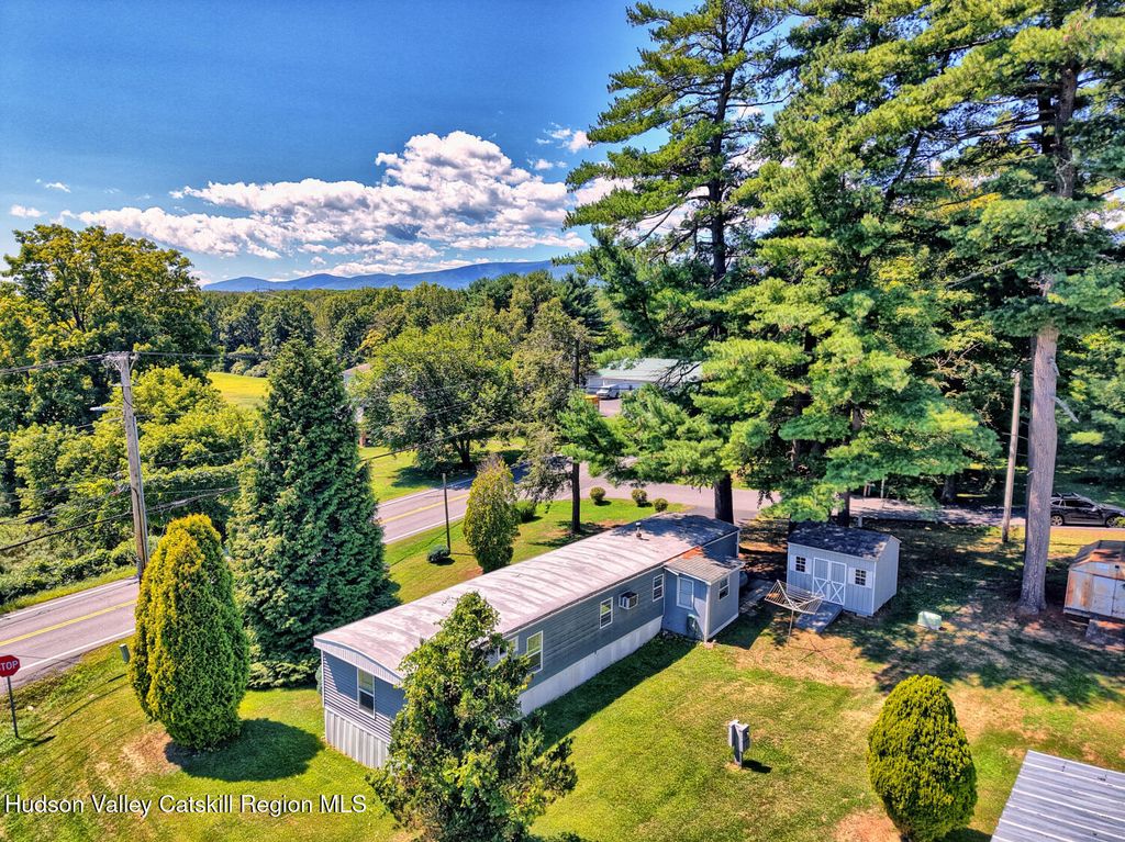 900 Route 23a 27, Catskill, NY 12414