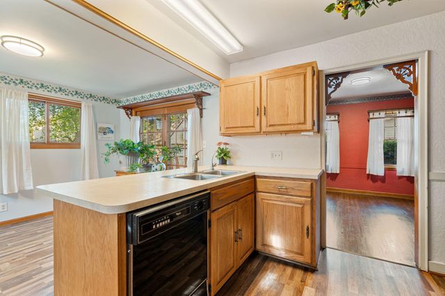 308 4th Avenue SW, Austin, MN 55912