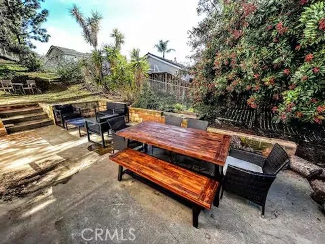1811 Navajo Place, Escondido, CA 92029