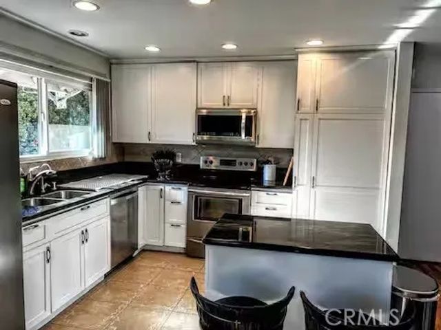 1811 Navajo Place, Escondido, CA 92029