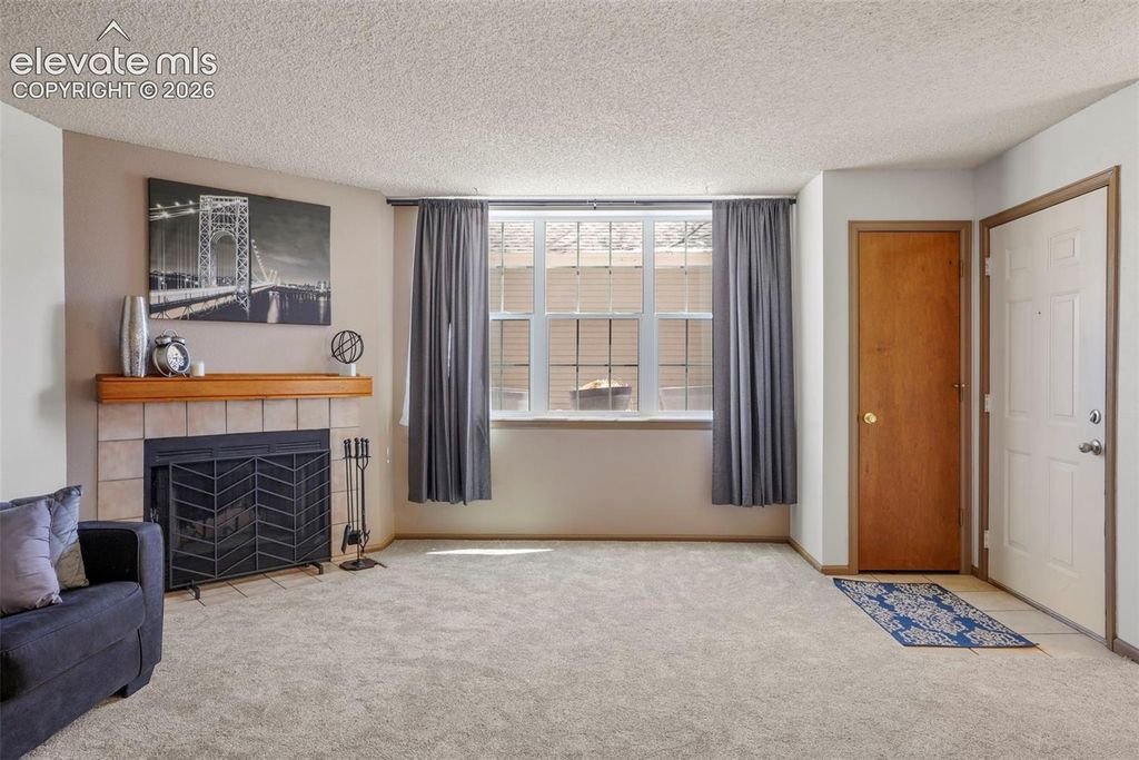 5702 W Asbury Place 102, Lakewood, CO 80227 — photo 2