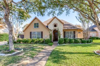 3813 Lost Creek Drive, Plano, TX 75074