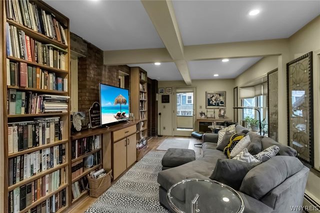 175 College Street, Buffalo, NY 14201